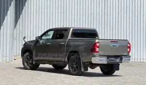 Toyota Hilux 2021 Gray