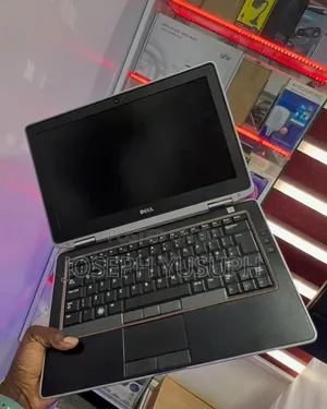Laptop Dell Latitude E6320 4GB Intel Core i5 HDD 500GB