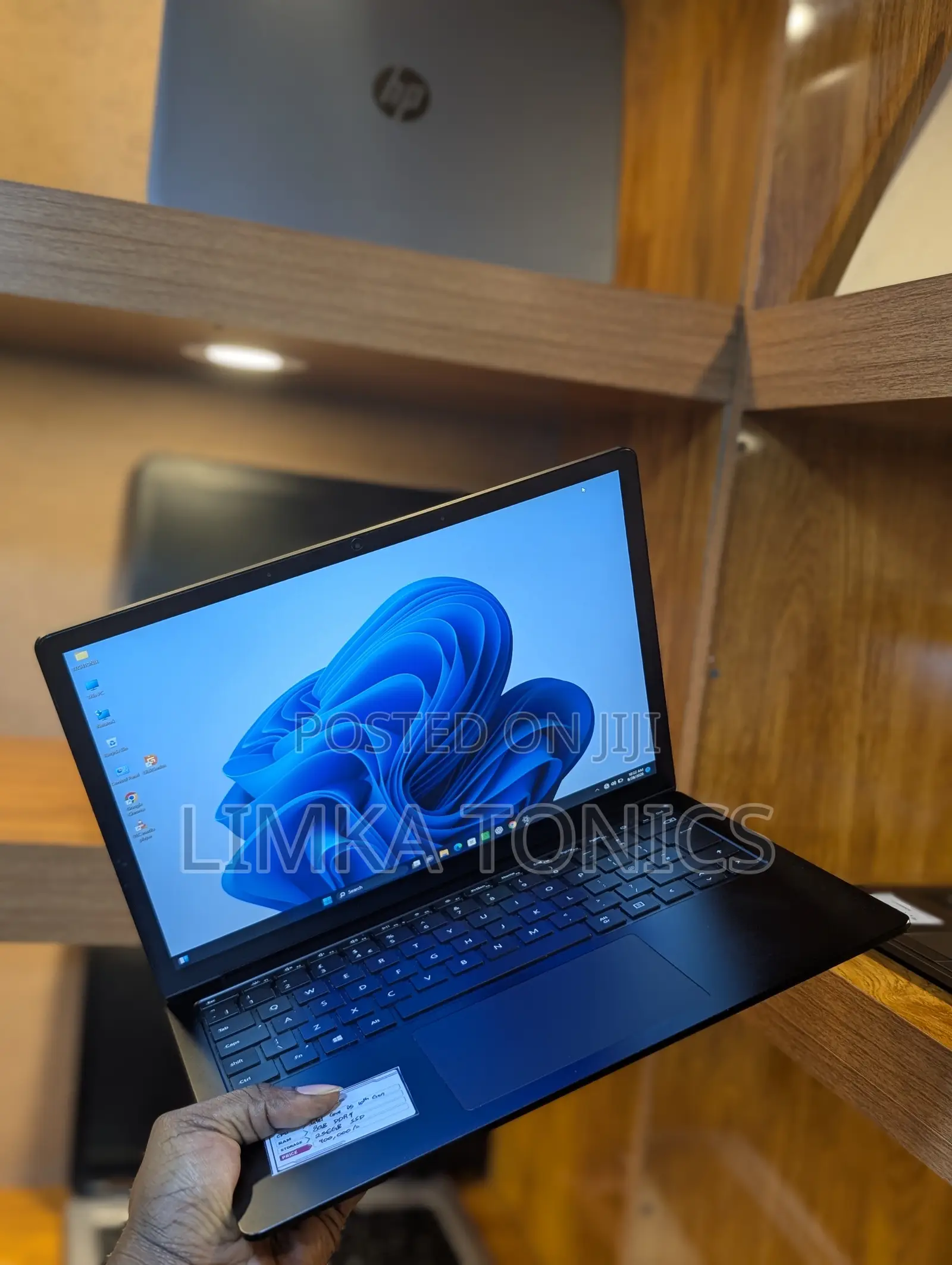 New Laptop Microsoft Surface Laptop 3 8GB Intel Core i5 SSD 256GB