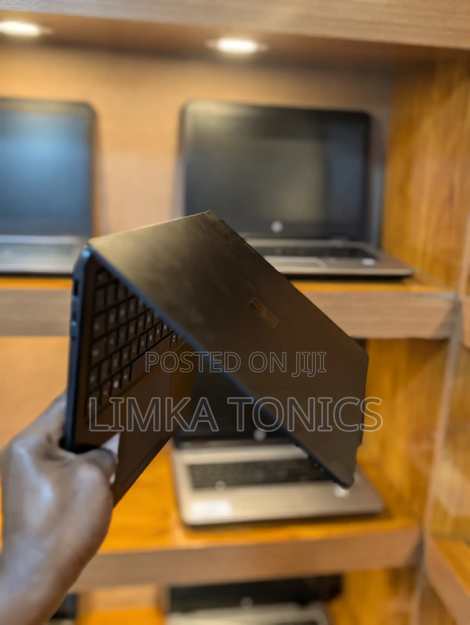 New Laptop Microsoft Surface Laptop 3 8GB Intel Core i5 SSD 256GB