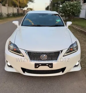 Lexus IS 2011 Off white