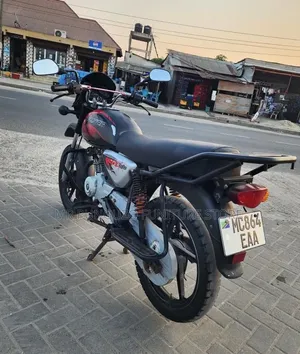 Bajaj Boxer 125 2021 Black