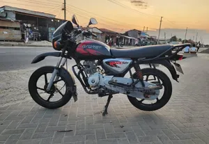 Bajaj Boxer 125 2021 Black