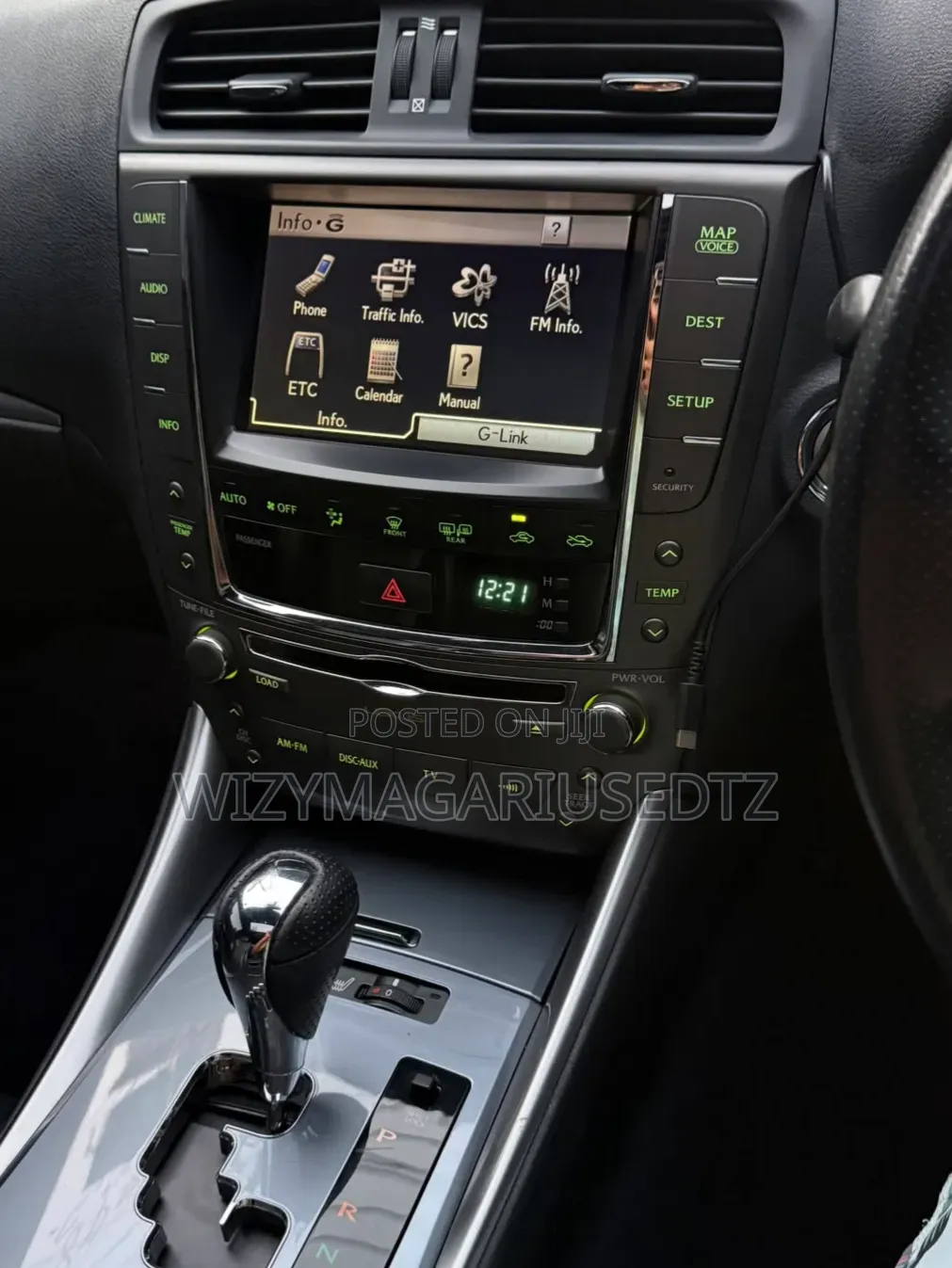 Lexus IS 2011 Off white