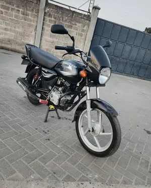 TVS HLX 125 2021 Black