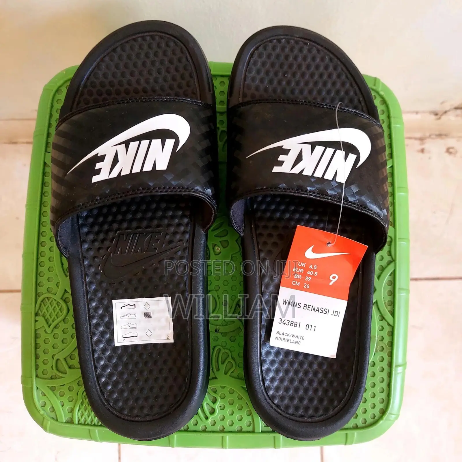 Nike Benassi JDI Slides (Womens)