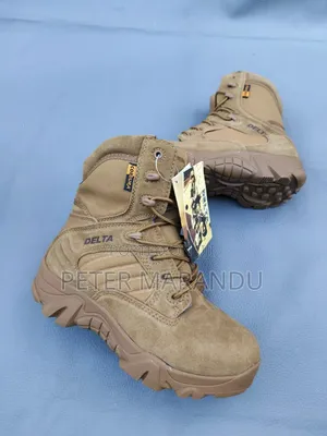 Boot Kali Za Kijeshi Combati