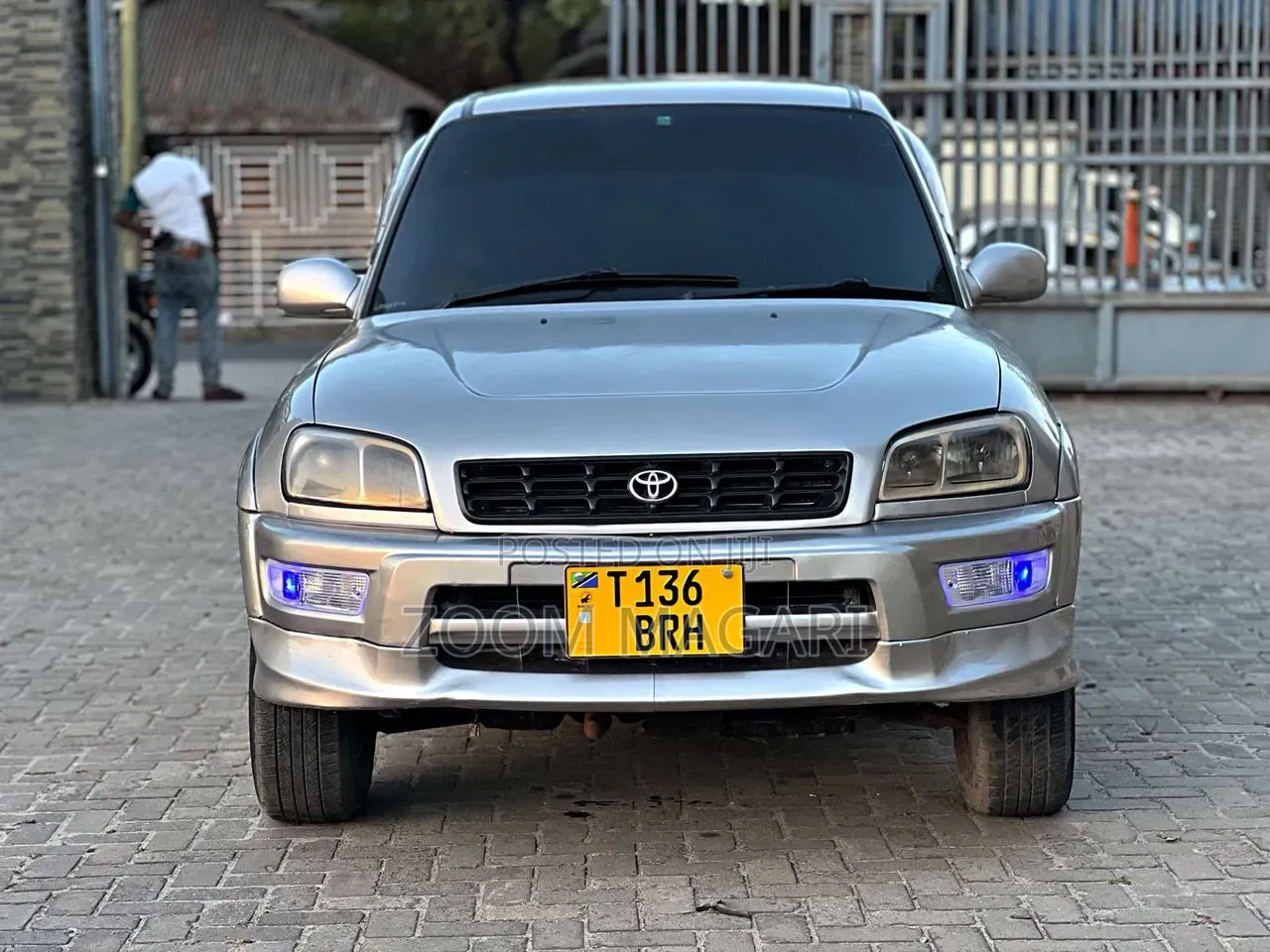 Toyota RAV4 Automatic 2000 Silver