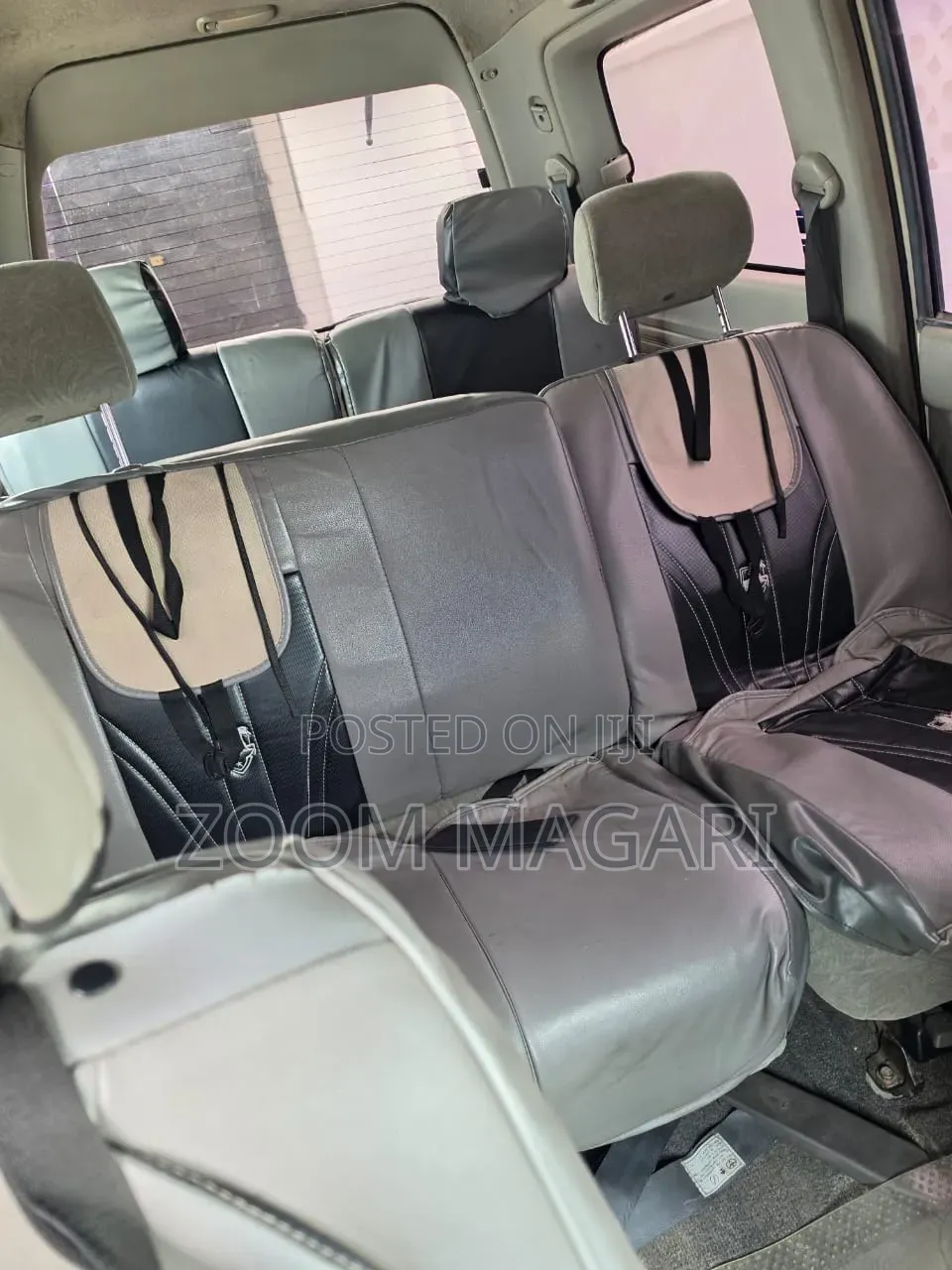 Toyota Noah 2001 White