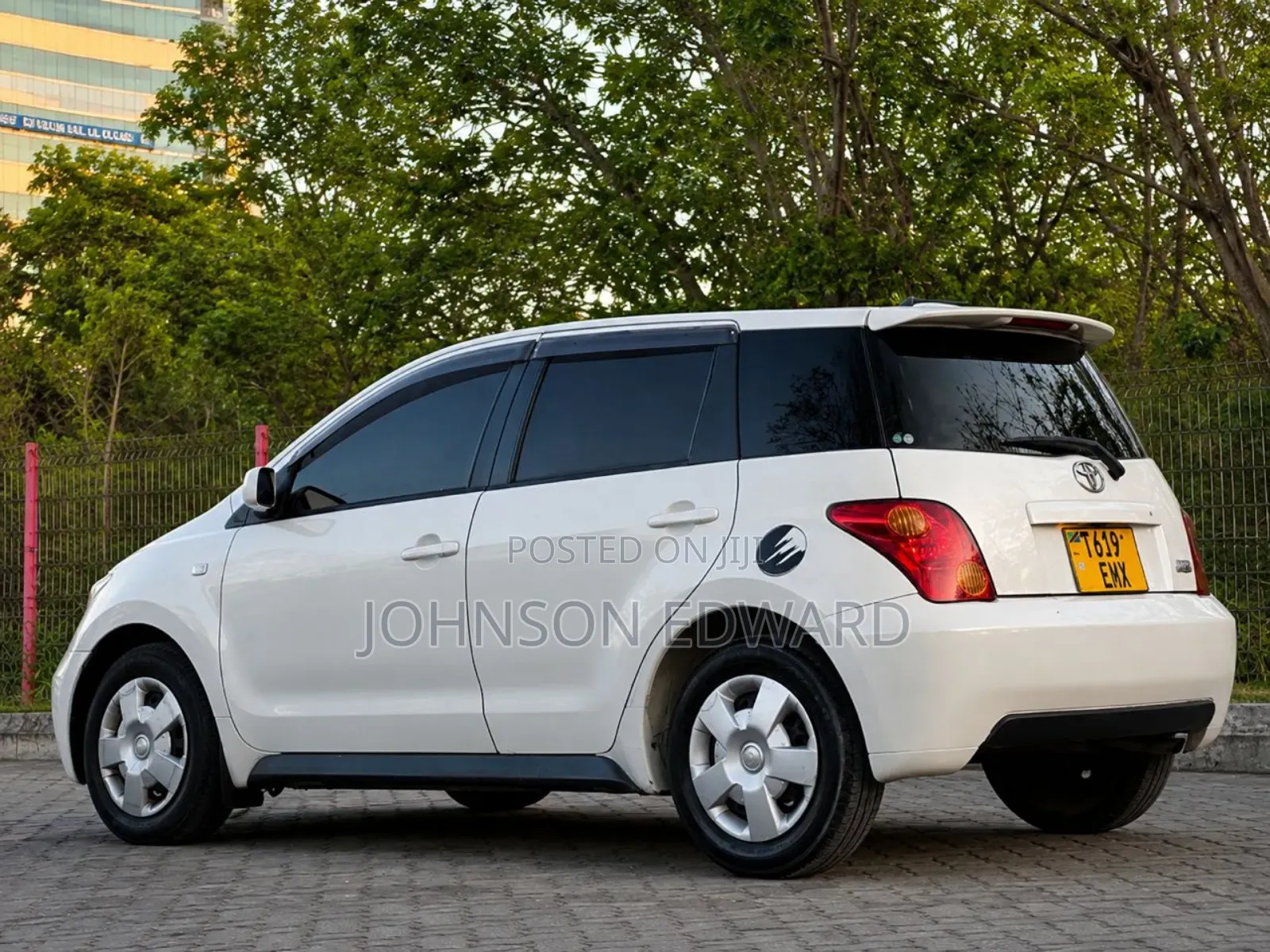 Toyota IST 2004 White