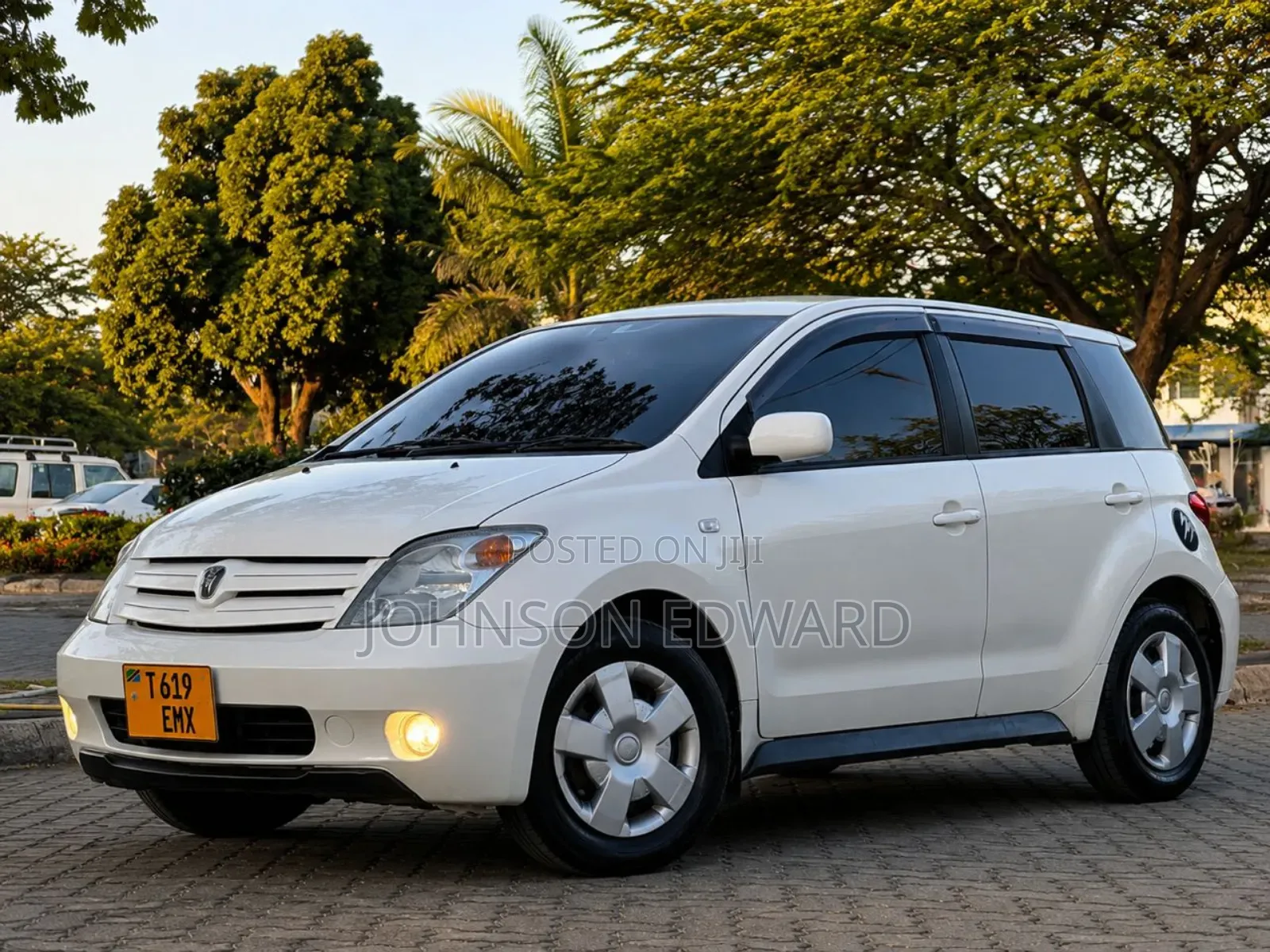 Toyota IST 2004 White