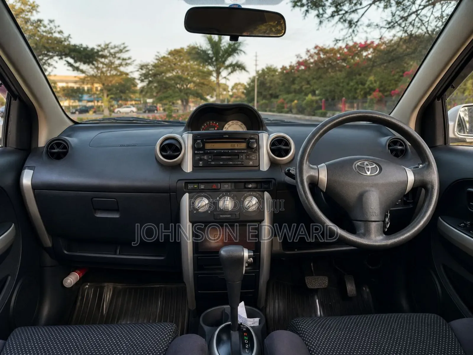 Toyota IST 2004 White