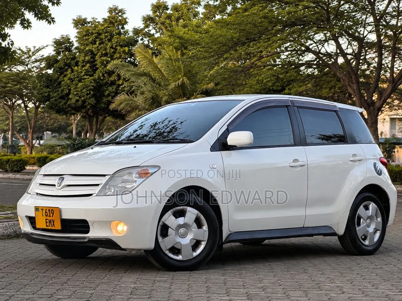 Toyota IST 2004 White