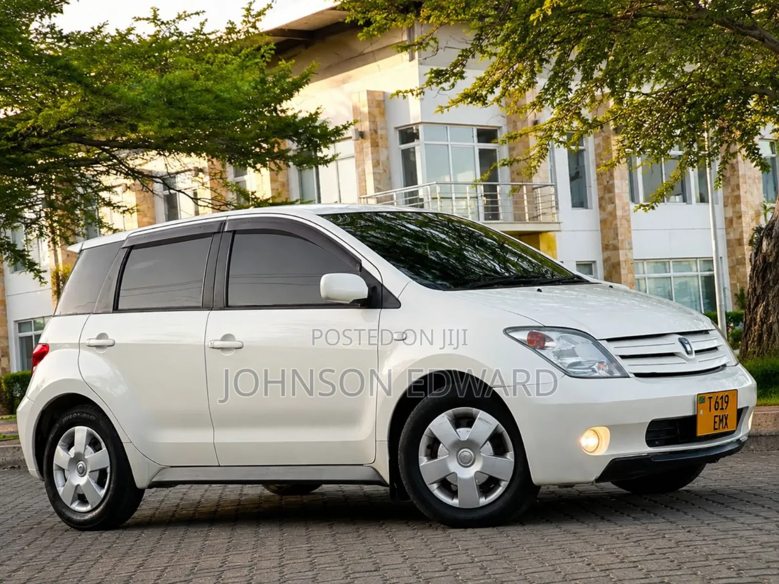 Toyota IST 2004 White
