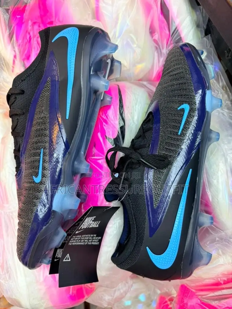 Nike Phantom 6 Pro Low Football Boots