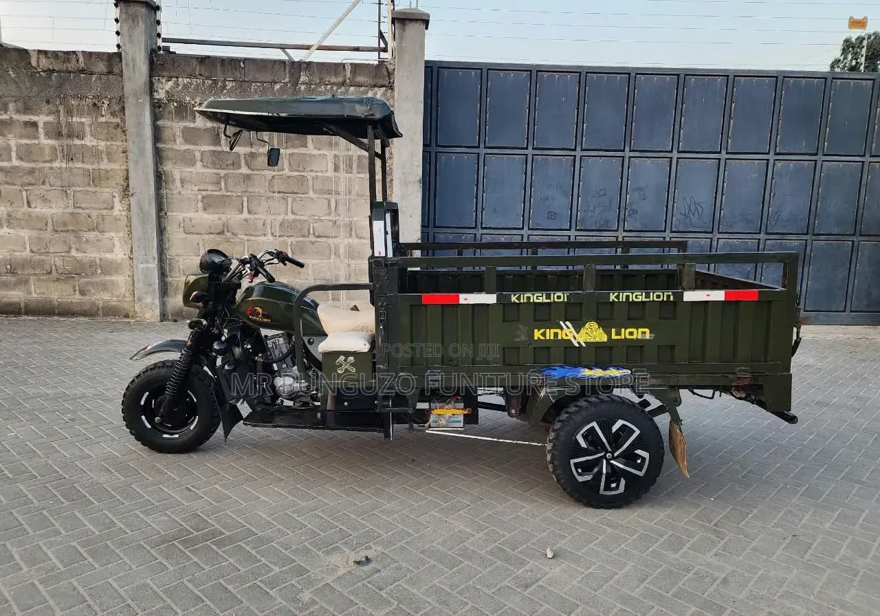 Motorcycle 2021 Green