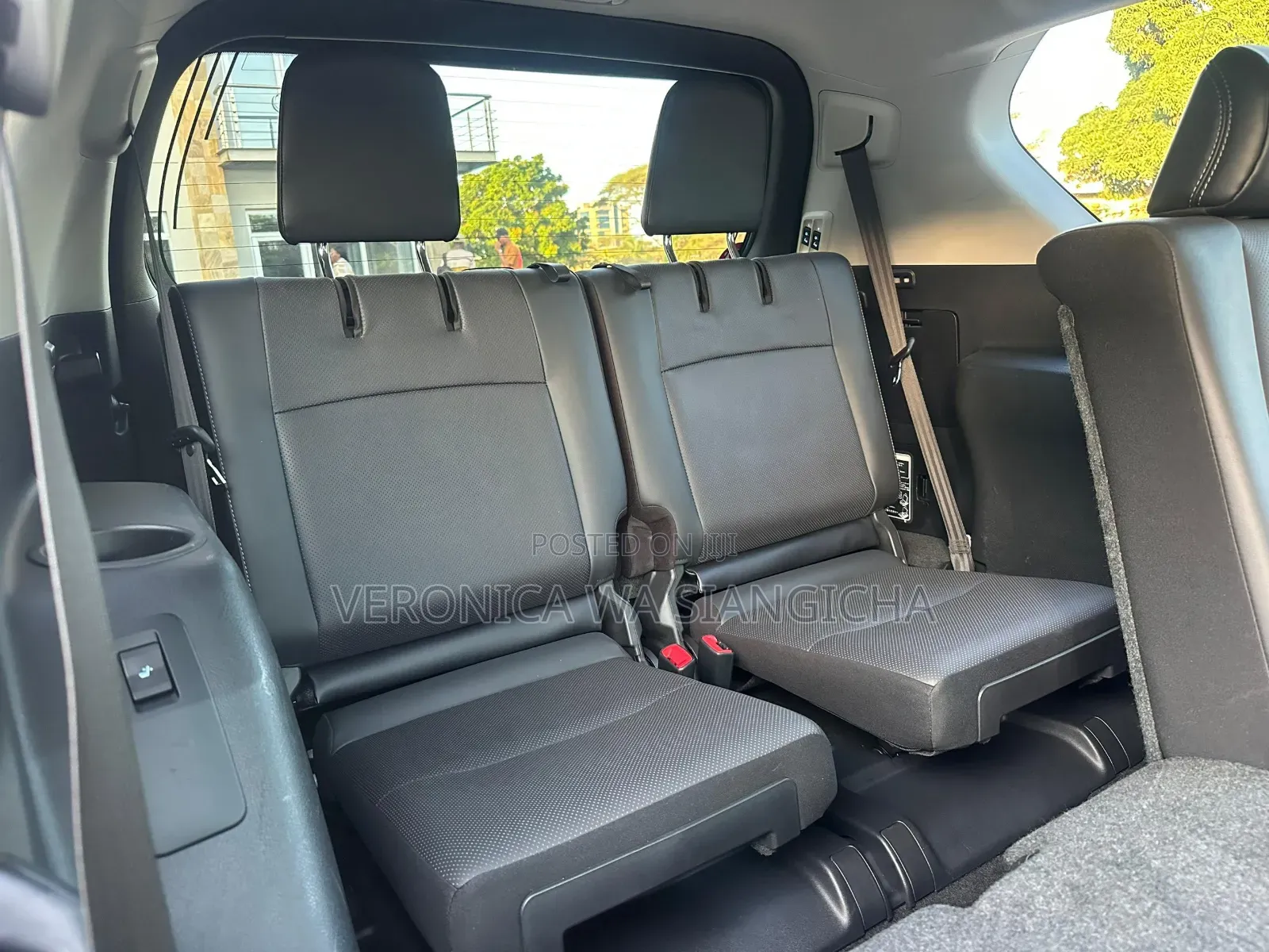 Toyota Land Cruiser Prado 2023 Black