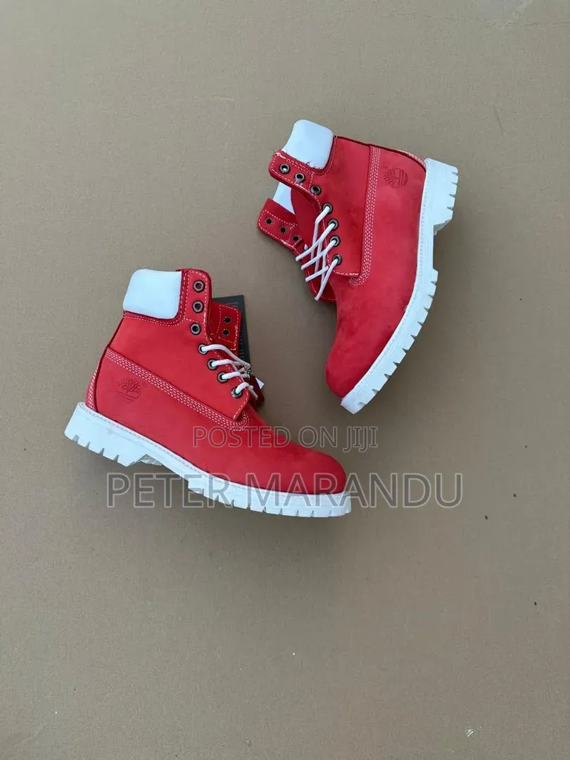 Premium Boot Rangi Zote Kali