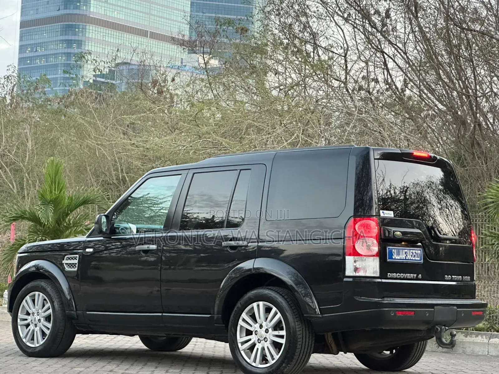 Land Rover Discovery 2015