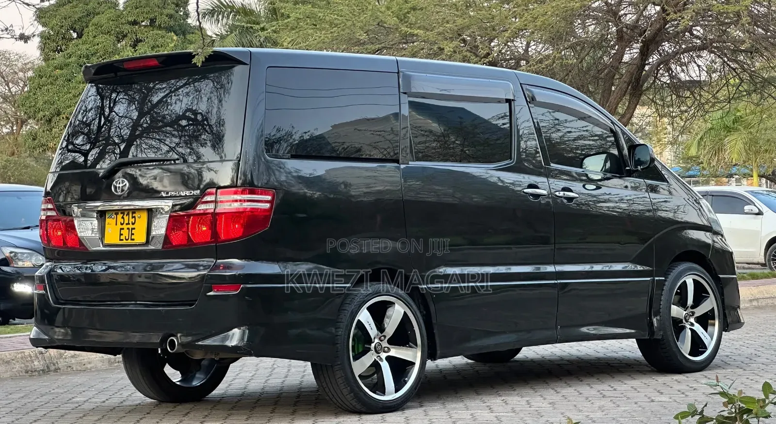 Toyota Alphard 2006 Black