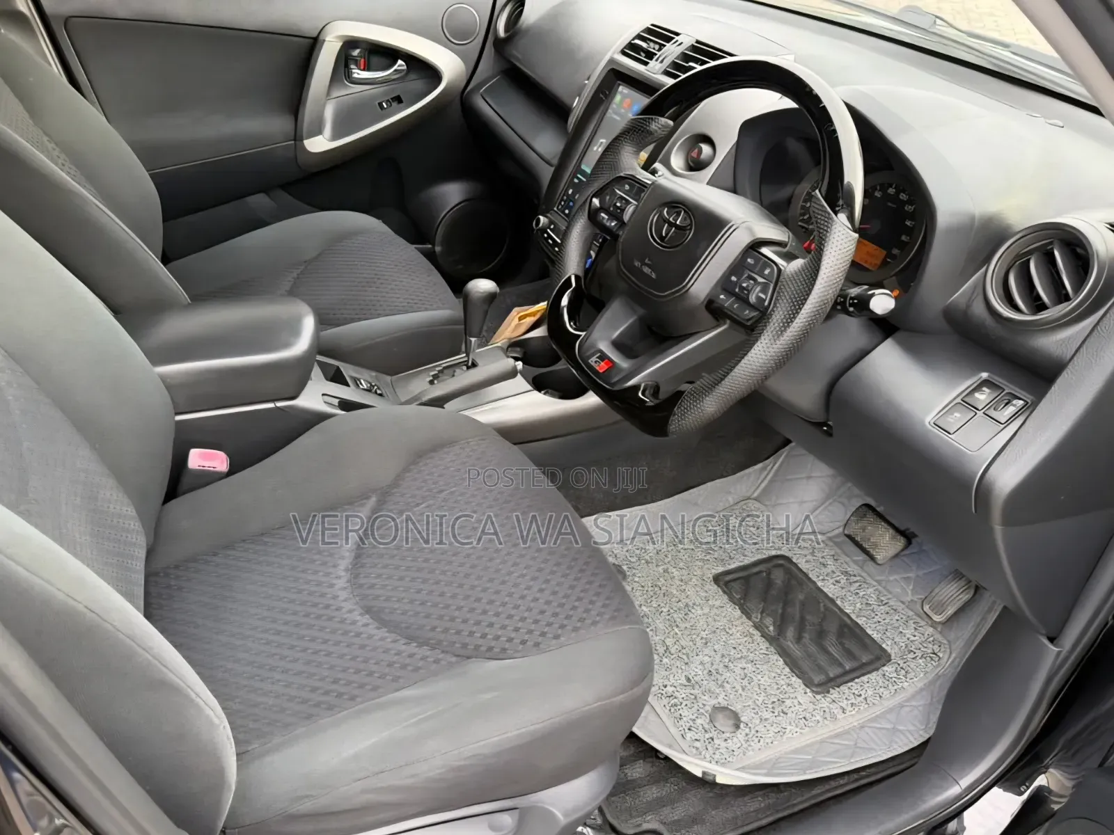 Toyota Vanguard 2010 Black