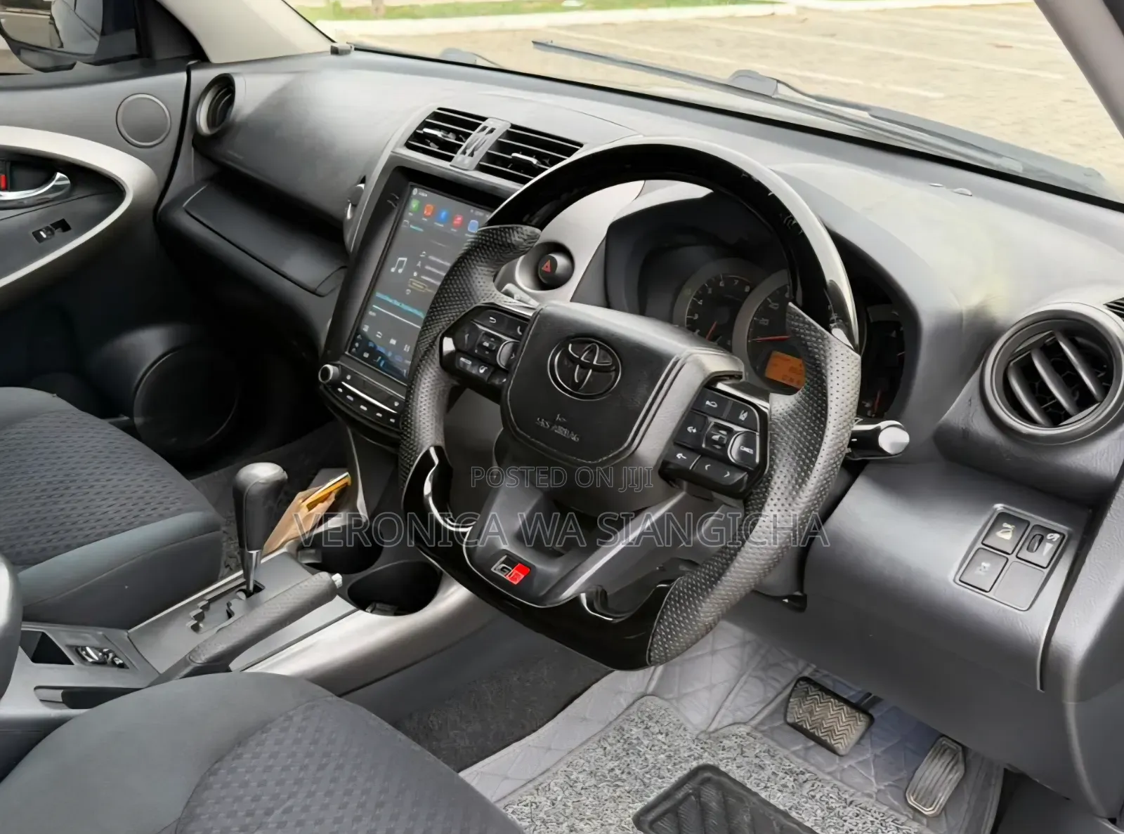 Toyota Vanguard 2010 Black