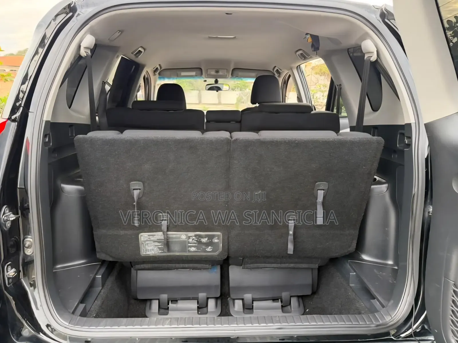 Toyota Vanguard 2010 Black
