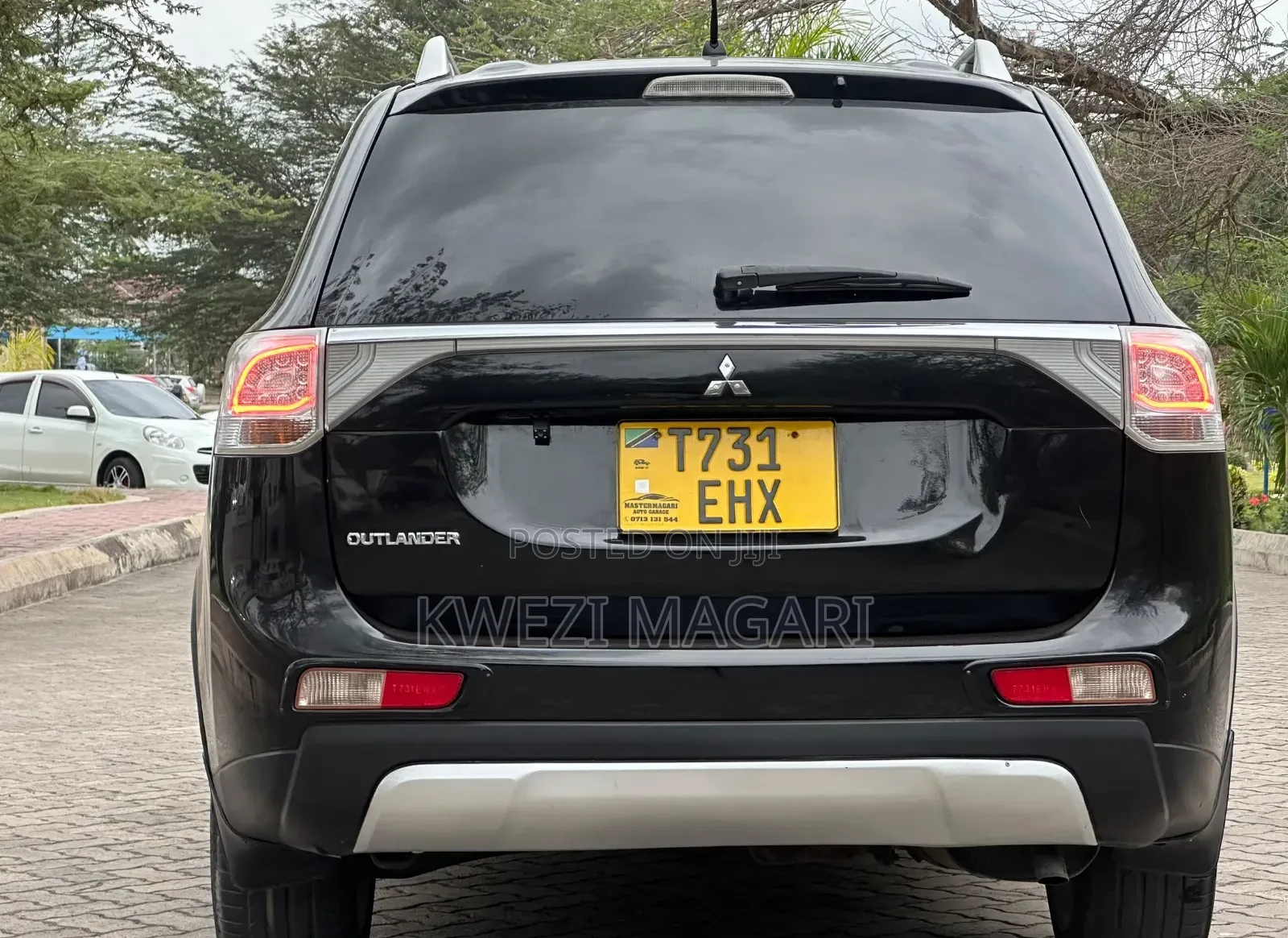 Mitsubishi Outlander 2014 Black