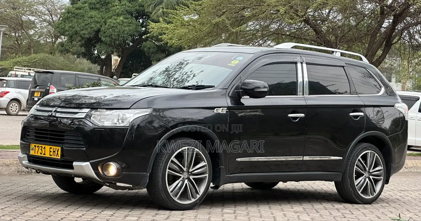 Mitsubishi Outlander 2014 Black