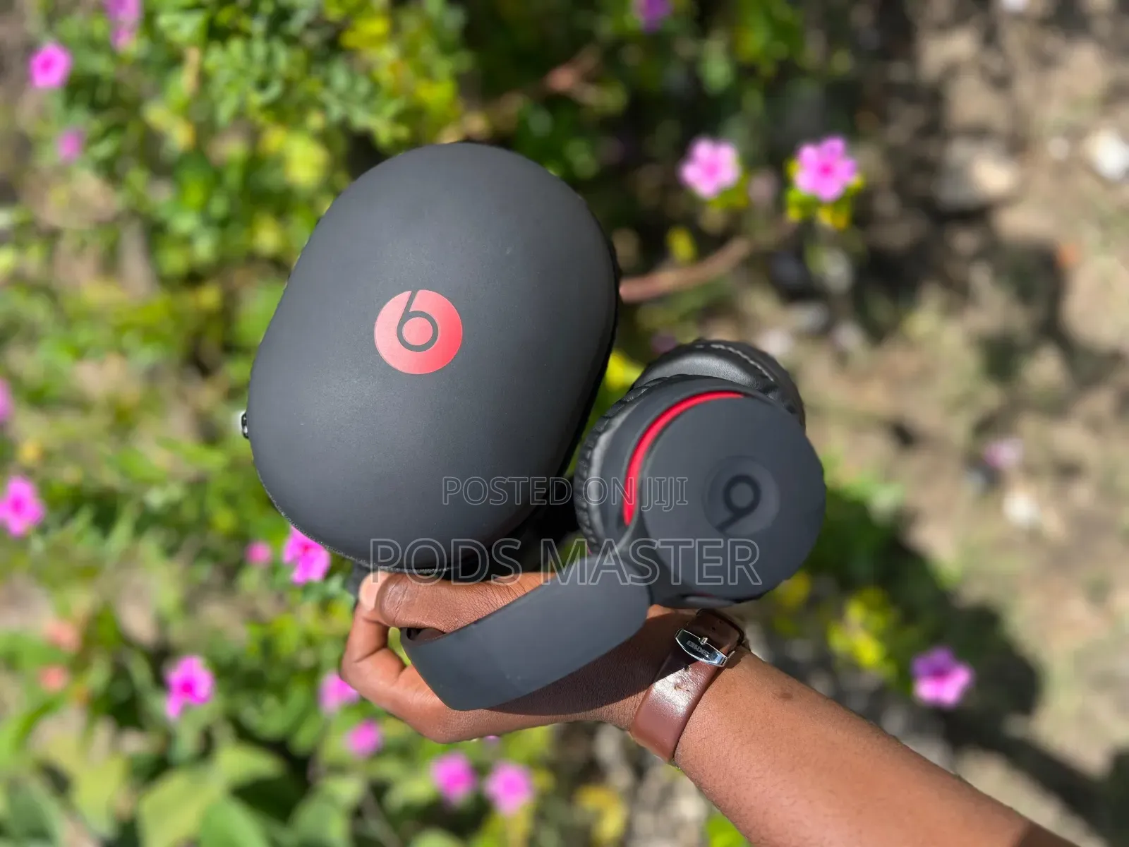 Beats Solo Pro