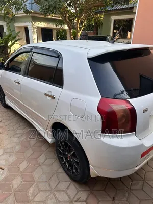 Toyota Corolla RunX 2002 White