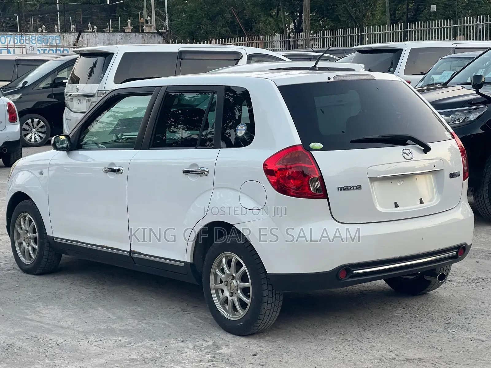Mazda Verisa 2009 White