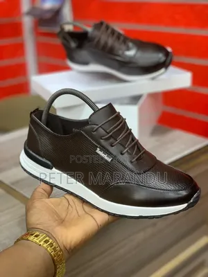 Timberland Leather Sneakers – Smart Casual Look!