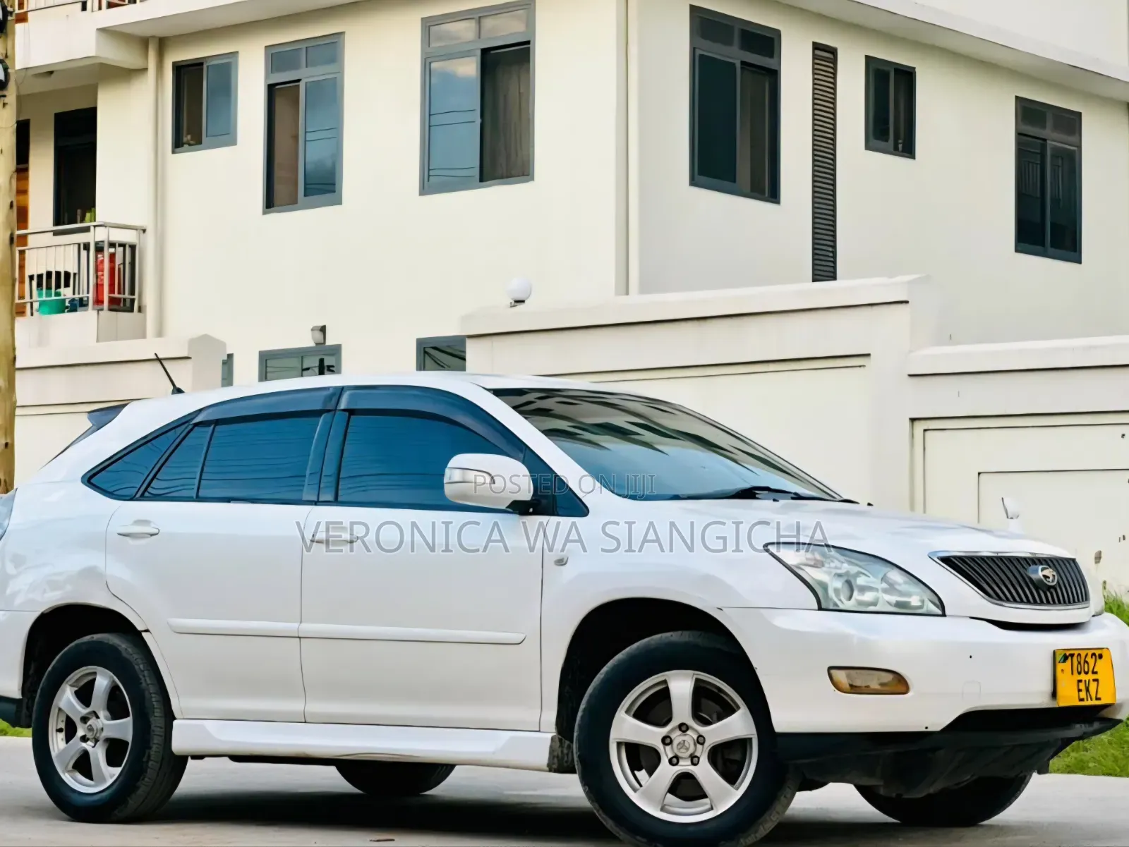 Toyota Harrier 2006 White