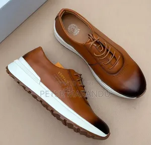 NEW ARRIVALS: Versace Men's Leather Sneakers 🔥