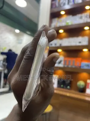 Apple iPhone 11 256 GB White