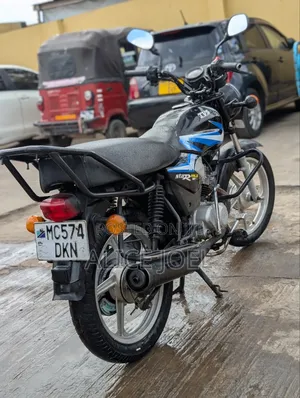 TVS HLX 125 2024 Blue