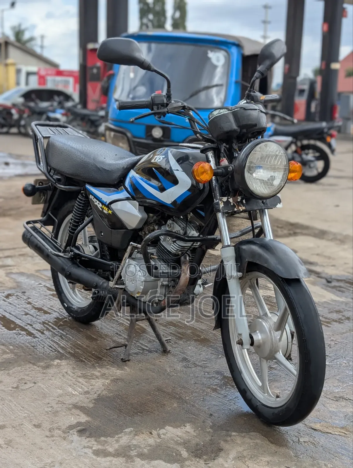 TVS HLX 125 2024 Blue