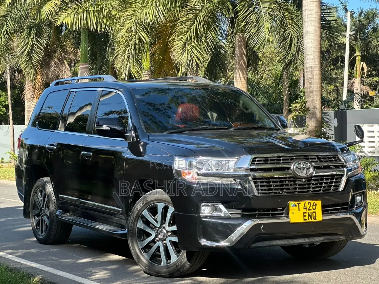 Toyota Land Cruiser 4.5 V8 TD 2018 Black