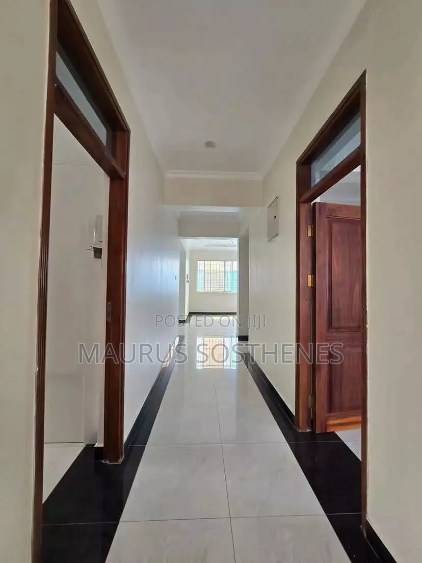 3bdrm Villa in Msasani for rent