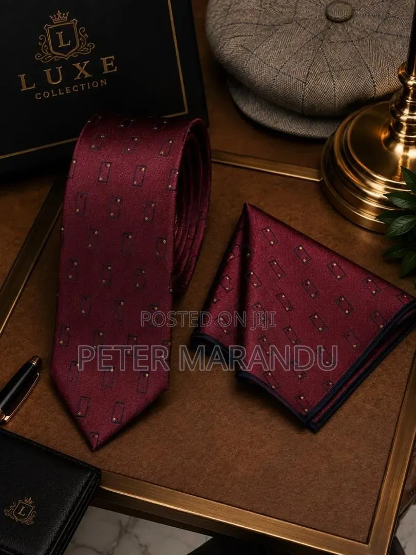 Premium Tie, Pocket Square & Cufflinks)