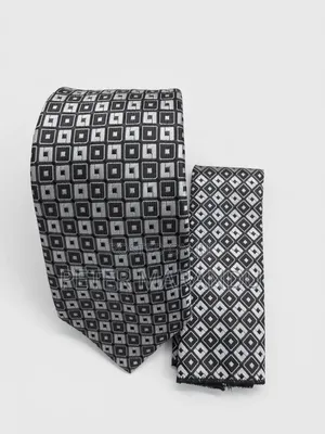 Premium Tie, Pocket Square & Cufflinks)