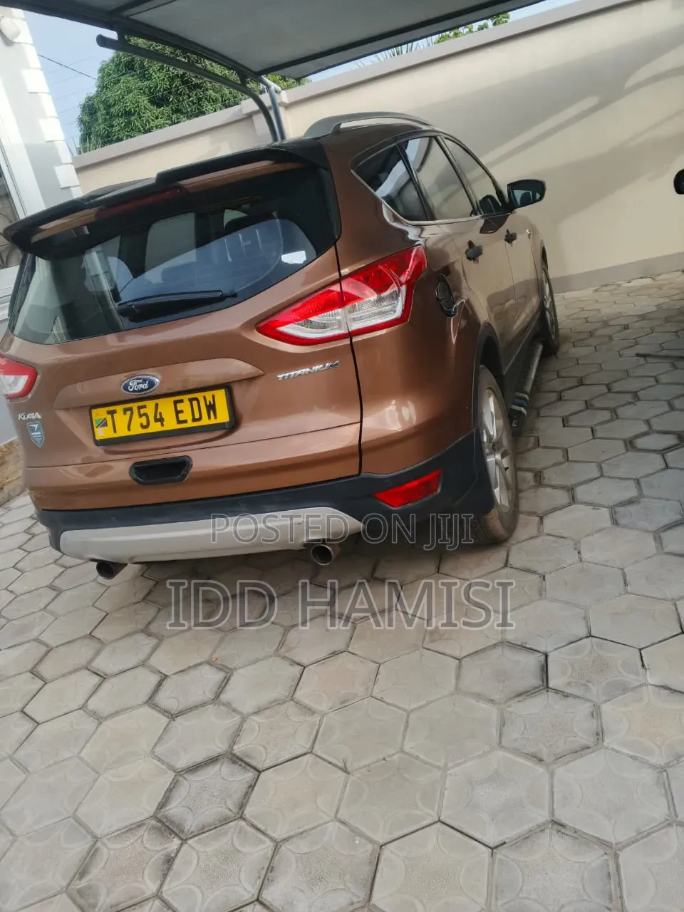 Ford Kuga 2013 Brown