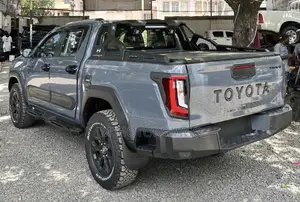 New Toyota Hilux 2026 Gray