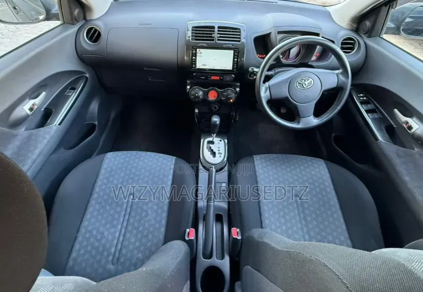Toyota IST 2008 Matt Black