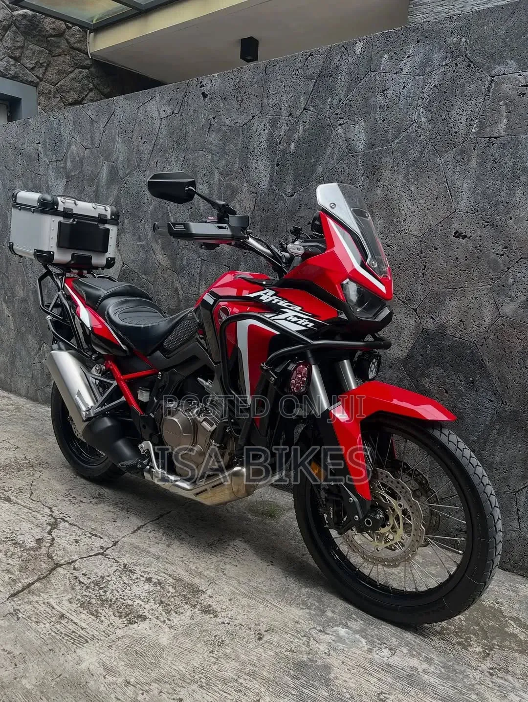 Honda 2022 Red