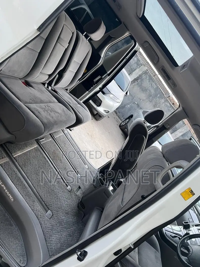 Toyota Alphard 2007 White