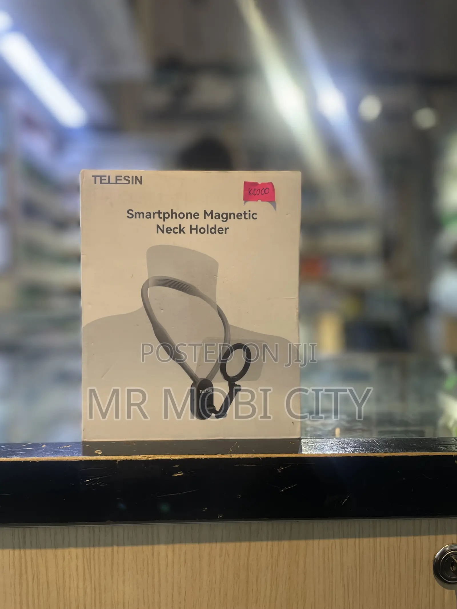 Smartphone Magnetic Neck Holder