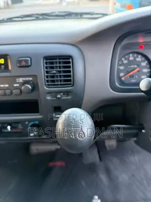 Toyota Townace Truck Chasis(mpya) Injection With 15,732km(original).