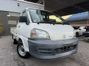 Toyota Townace Truck Chasis(mpya) Injection With 15,732km(original).